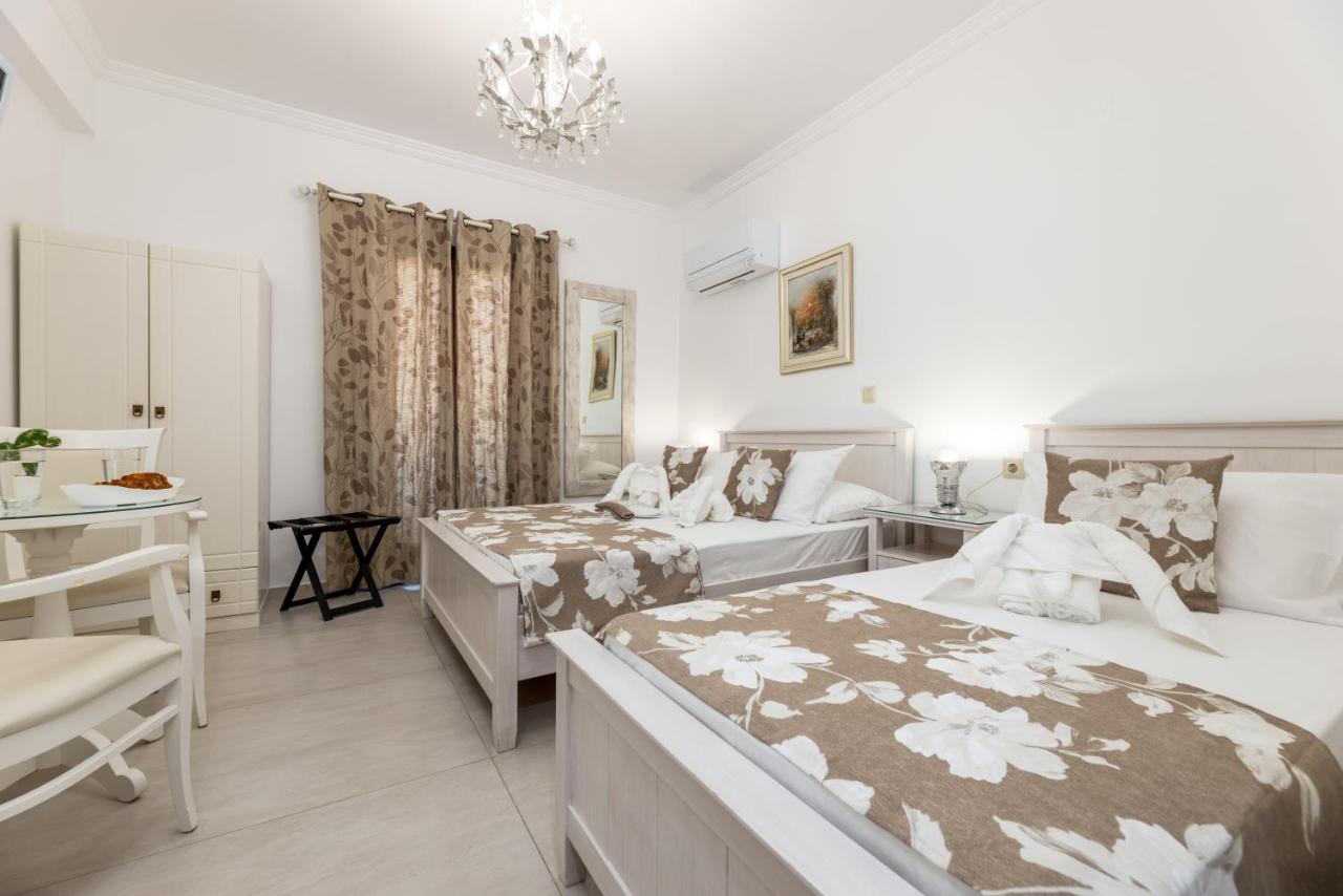 Panos Luxury Studios Páros 외부 사진